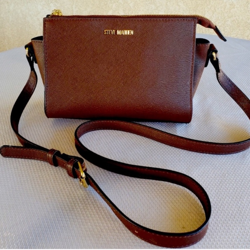 Steve Madden Crossbody Pirse
